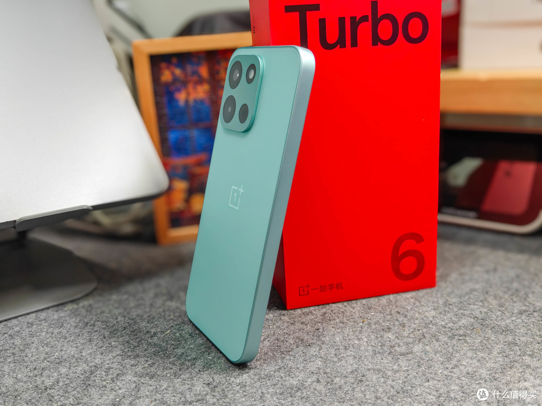 165Hz高刷性价比手机，好用不贵，一加Turbo6开箱实测