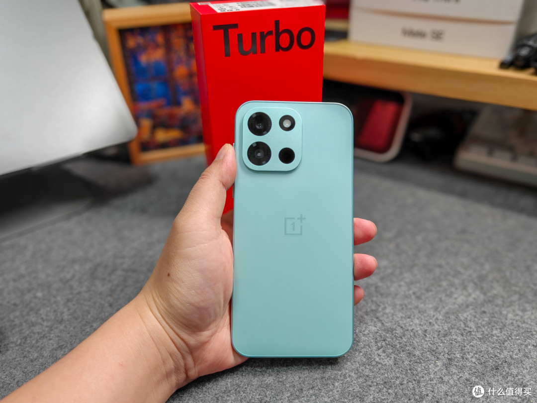 165Hz高刷性价比手机，好用不贵，一加Turbo6开箱实测