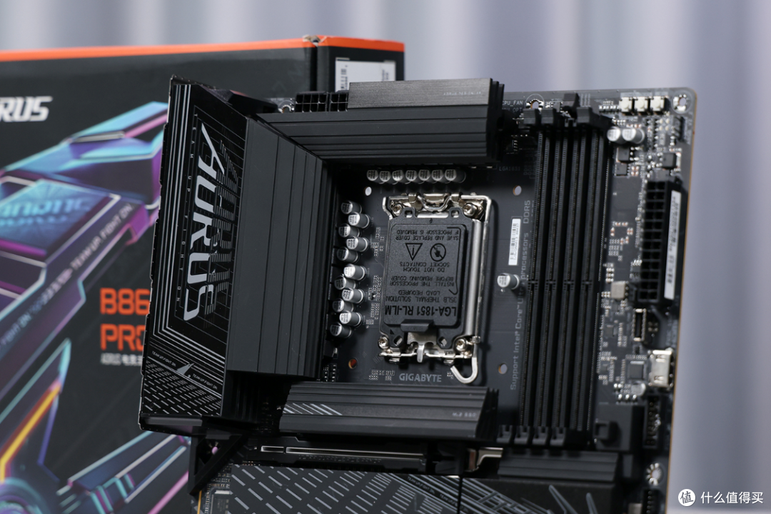 1.8W含泪装机:245K+B860M电竞雕+5070Ti HOF+追风者黑色海景房