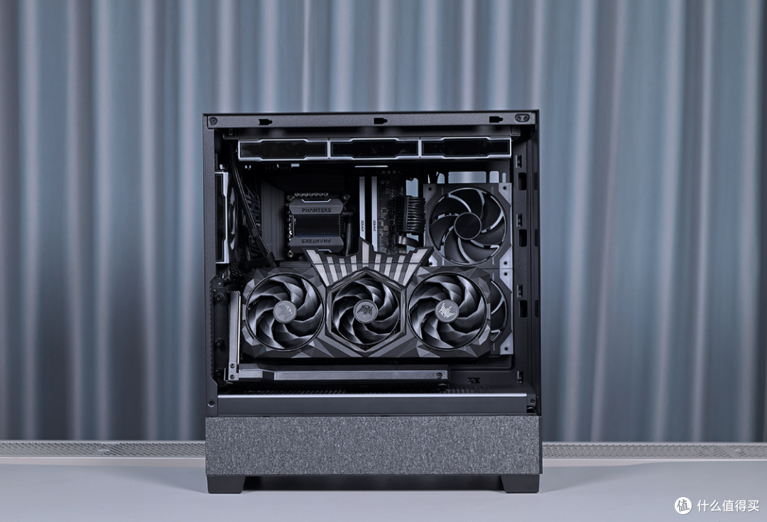 1.8W含泪装机:245K+B860M电竞雕+5070Ti HOF+追风者黑色海景房