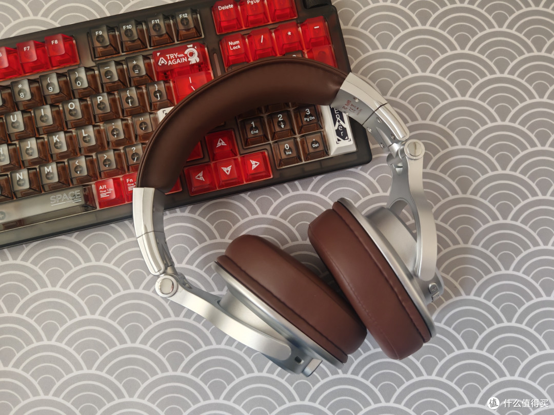 OneOdio A70监听耳机体验:双模+Hi-Res金标,音乐人&玩家都适配