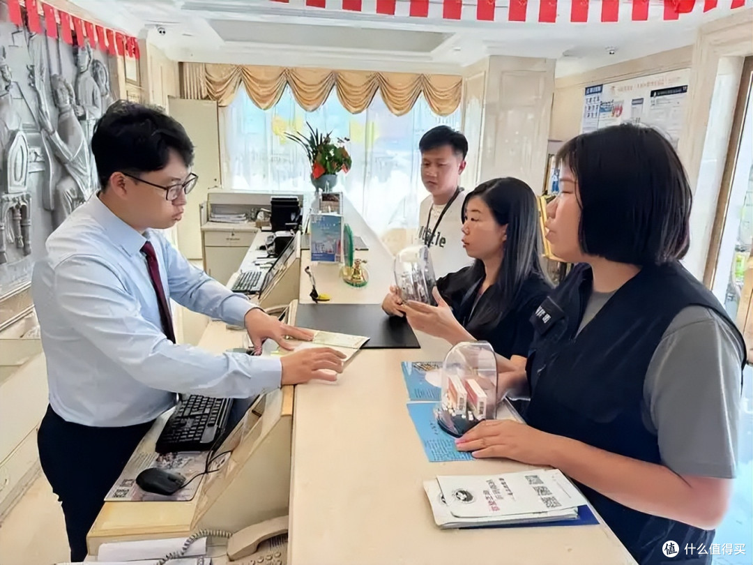 五星级酒店倒闭潮来了,但全季凭3毛一瓶的水,给同行狠狠上一课