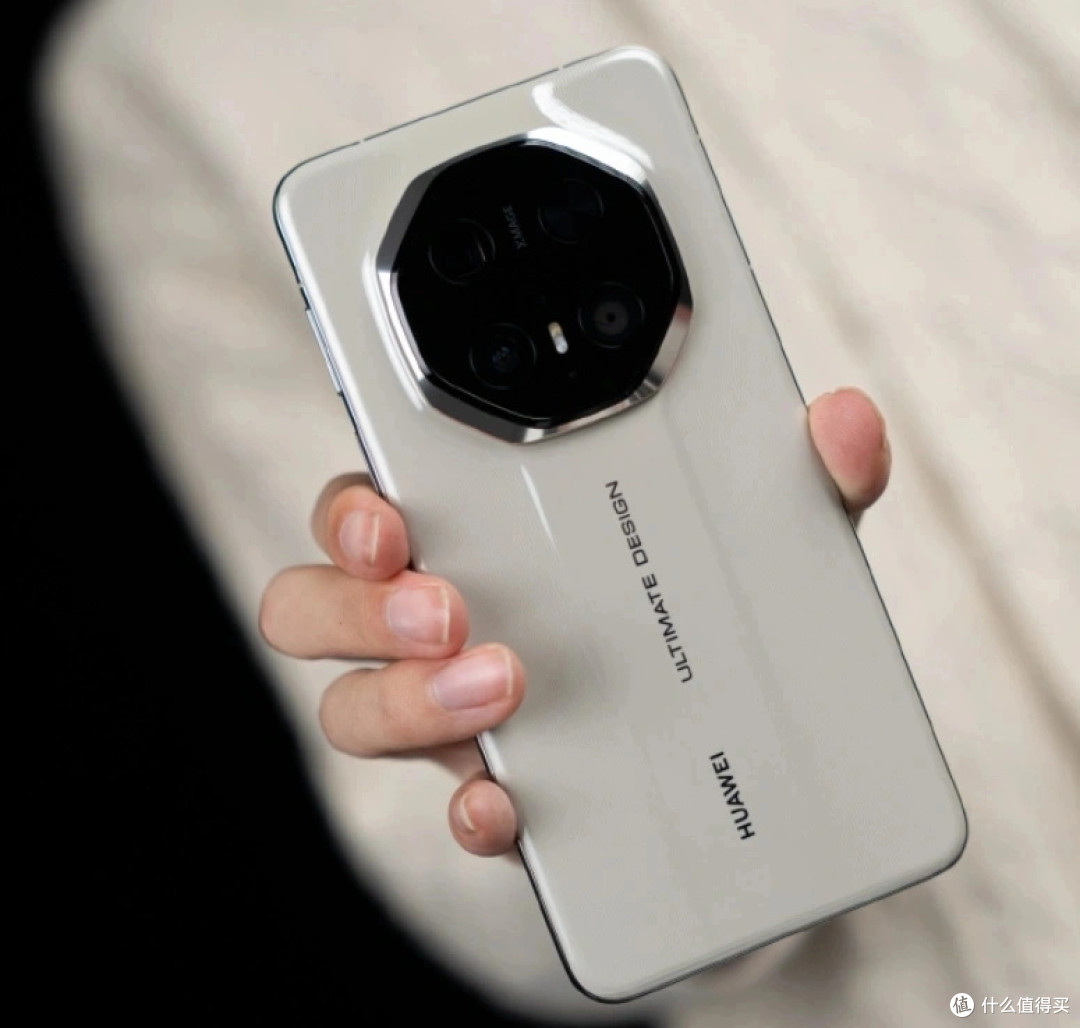 华为悄然上架新机,5700mAh+麒麟9020+陶瓷机身,全系售价大跳水