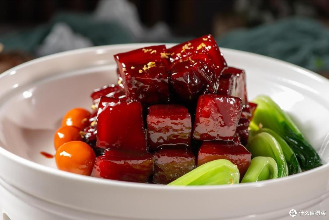 来沪,可以不吃生煎,不去外滩,但绝不能错过本帮菜,尤其这10道