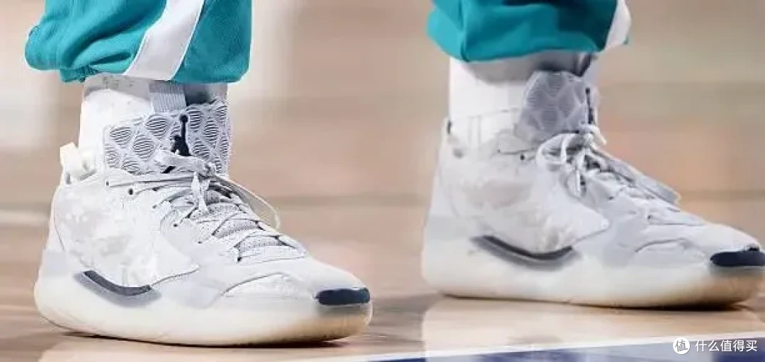 【NBA每日上脚】圣保罗限时返场!8年前的老鞋真抗造?