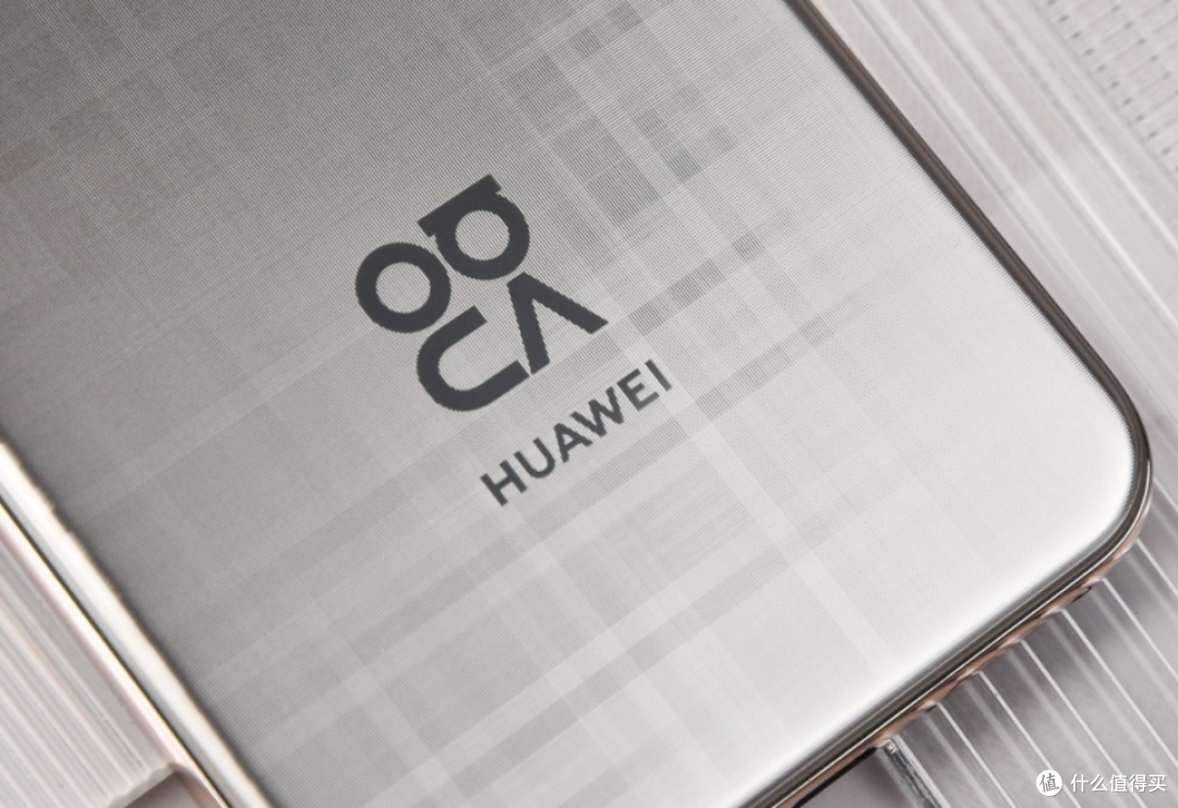 华为清仓用力太猛,512GB+5500mAh+卫星通话,从4499元跌至2398元