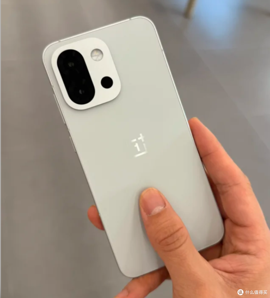 一加“急眼了”,512GB!一加13T“光速”清仓