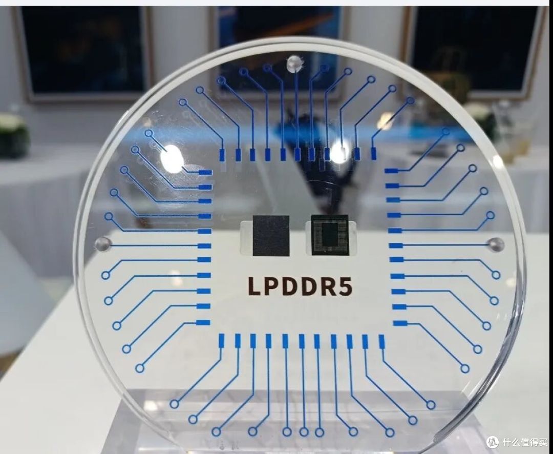 现在的真实情况是:中国的DDR5芯片,也救不了内存市场了