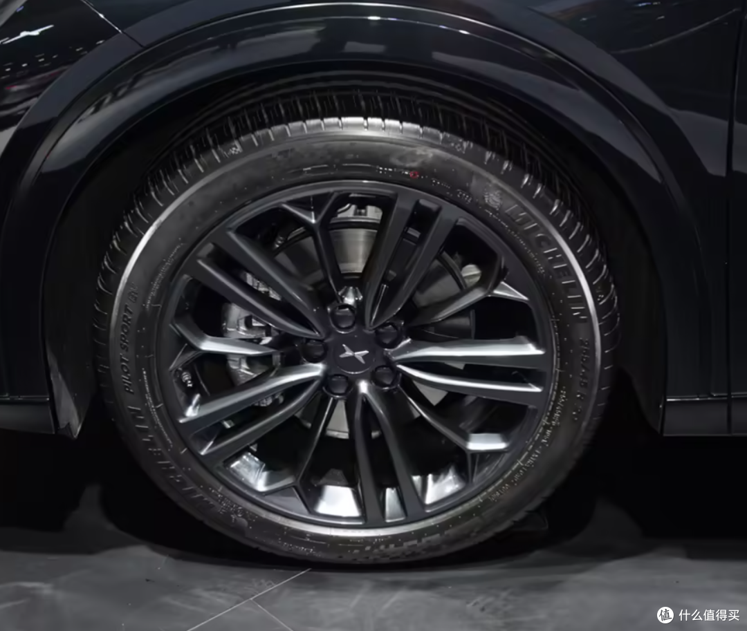 小鹏G6:17万级纯电SUV,以"800V快充+智能驾驶"重塑中型SUV市场