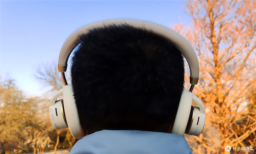 创意新颖,实力超夯,音质、舒适全在线——南卡Bolt头戴耳机测评