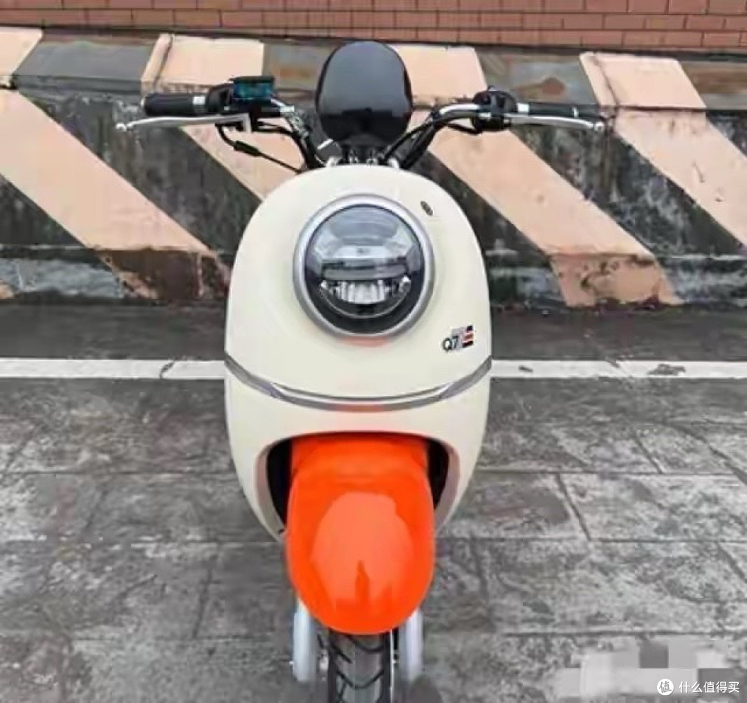 3980元燃油踏板炸场！吊打电瓶车，续航250公里，还要啥自行车？
