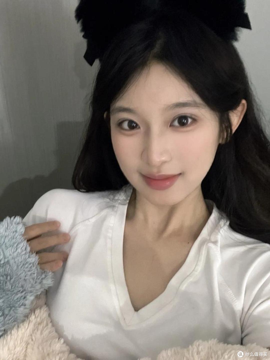 　素颜霜哪个牌子效果好?乳液质地超服帖，不假白不卡粉