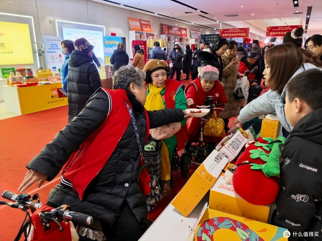西安银龄大集迎来无障碍志愿者服务队 老年需求与公益视野双提升