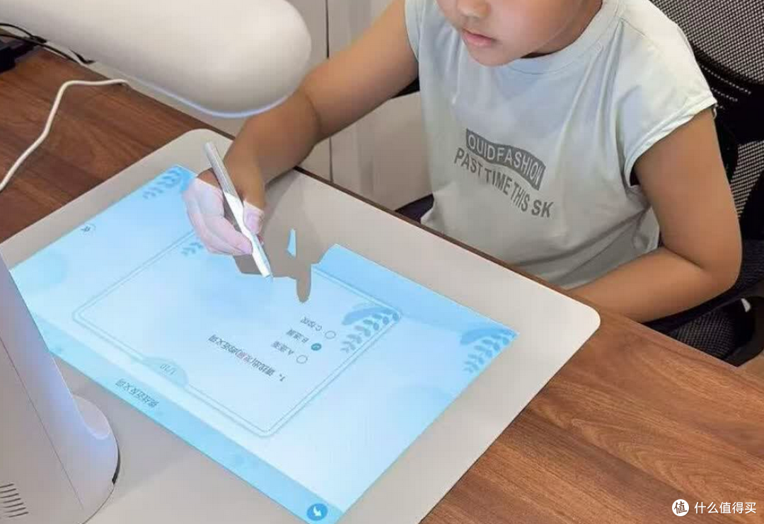 2026年1月儿童护眼灯哪个牌子更好更专业?宾果智慧光双buff拉满