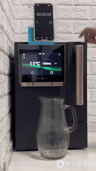凭什么是全季节饮品管家?追觅S1把制冰机、净水器、热水壶三合一