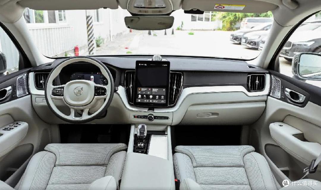 月销4400台的北欧SUV:沃尔沃XC60安全性实测,值不值得买?