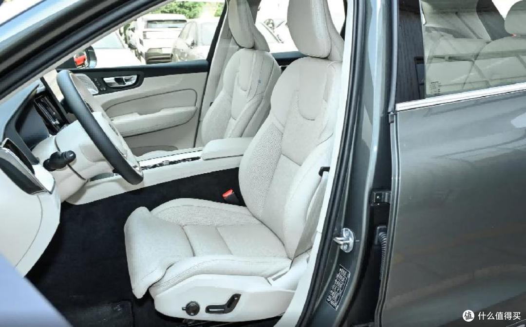 月销4400台的北欧SUV:沃尔沃XC60安全性实测,值不值得买?