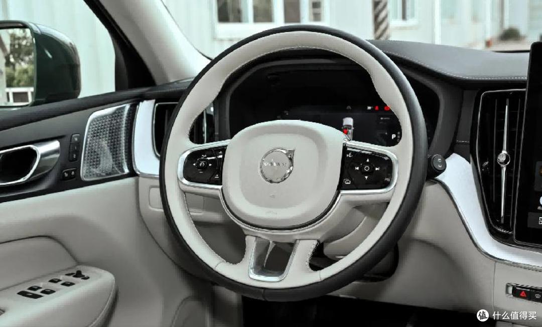 月销4400台的北欧SUV:沃尔沃XC60安全性实测,值不值得买?