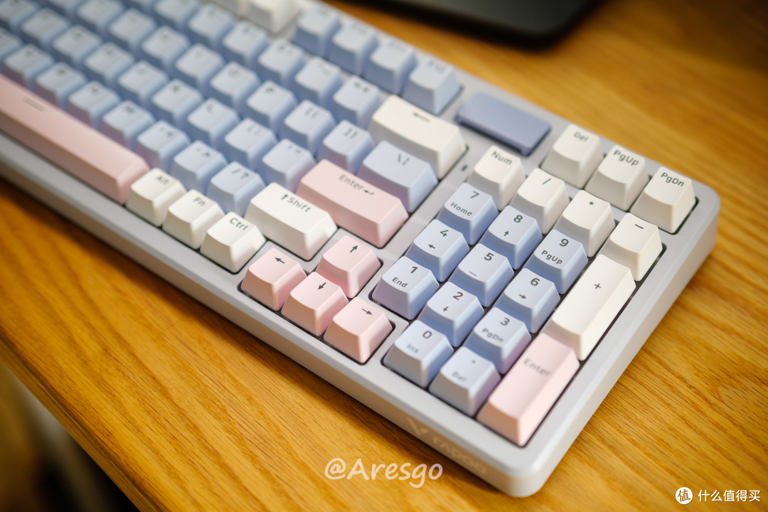 新年外设全套焕新——最强续航无线套装V700DIY-98、VT9 MAX二代