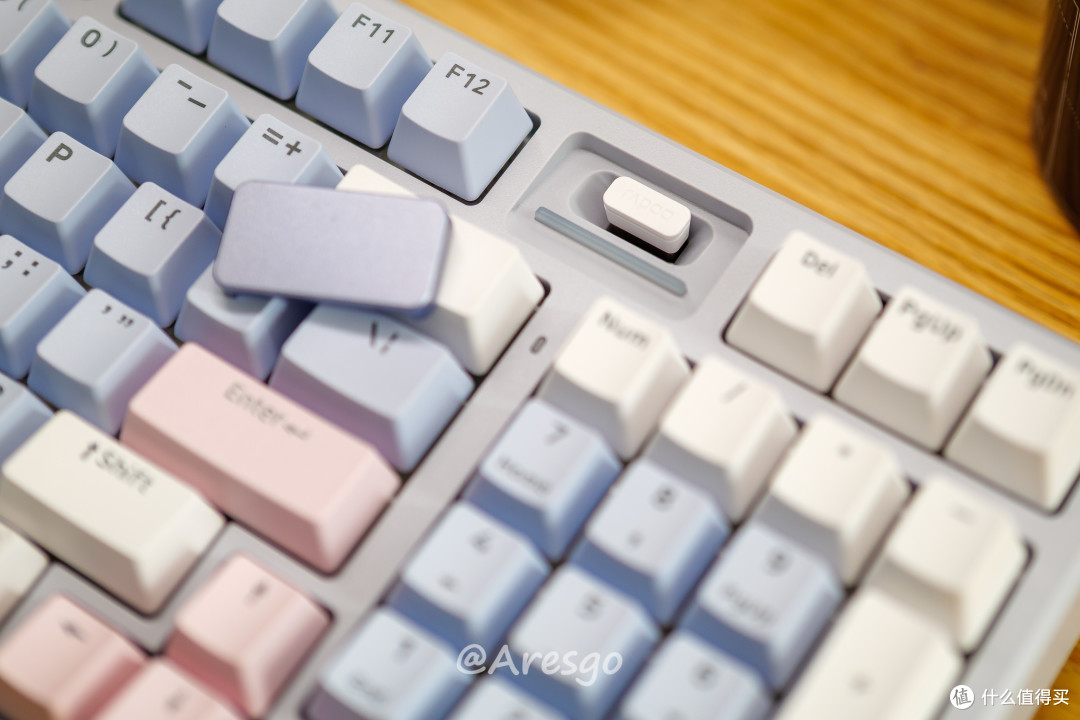 新年外设全套焕新——最强续航无线套装V700DIY-98、VT9 MAX二代