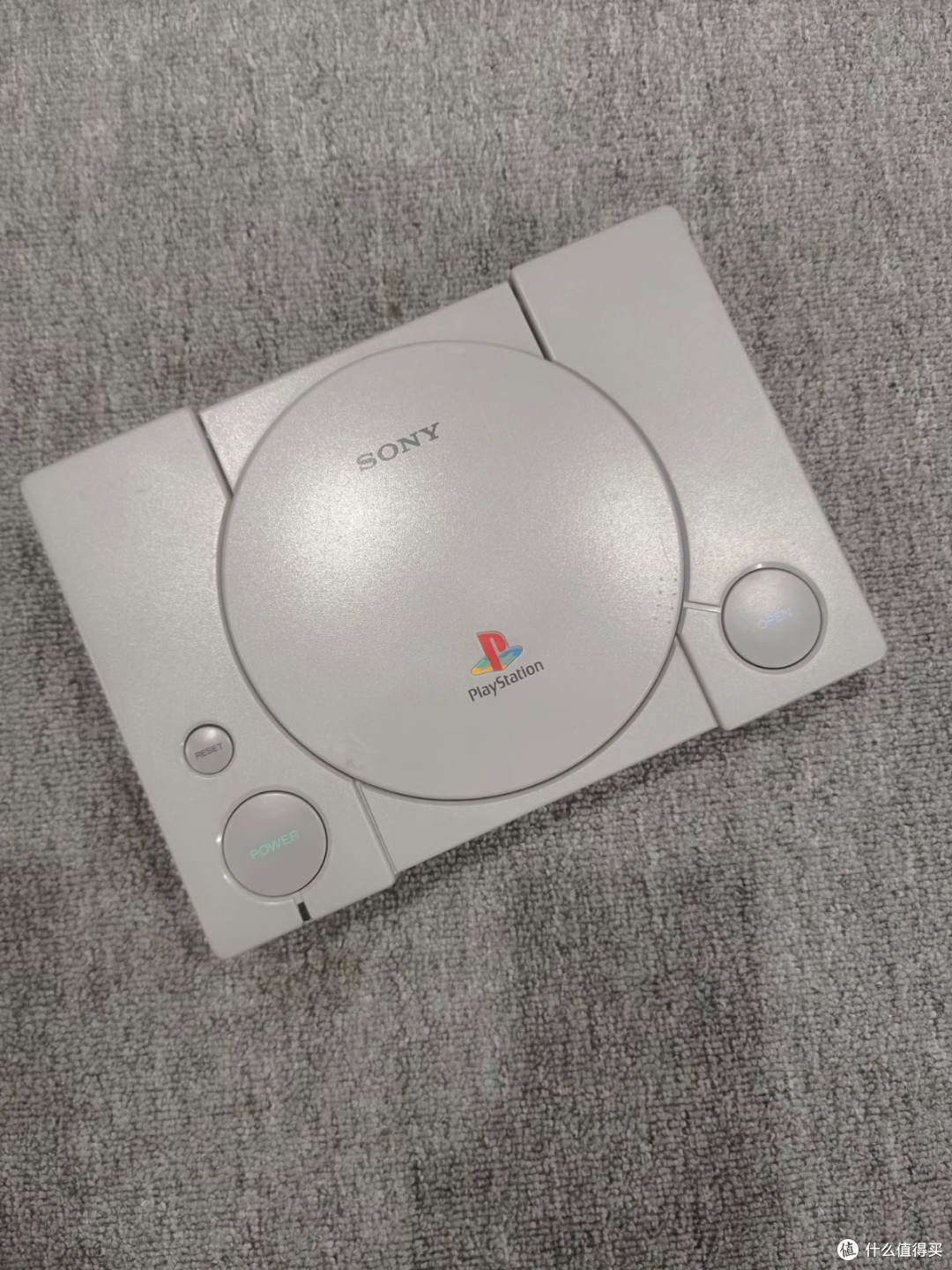 索尼PS1老游戏机!30年经典依然上头🎮