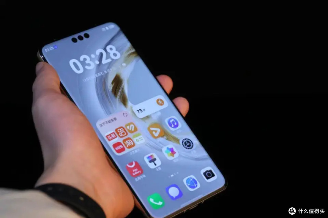 华为Mate80突然不香了,16GB+512GB,旧款旗舰跌至清仓价