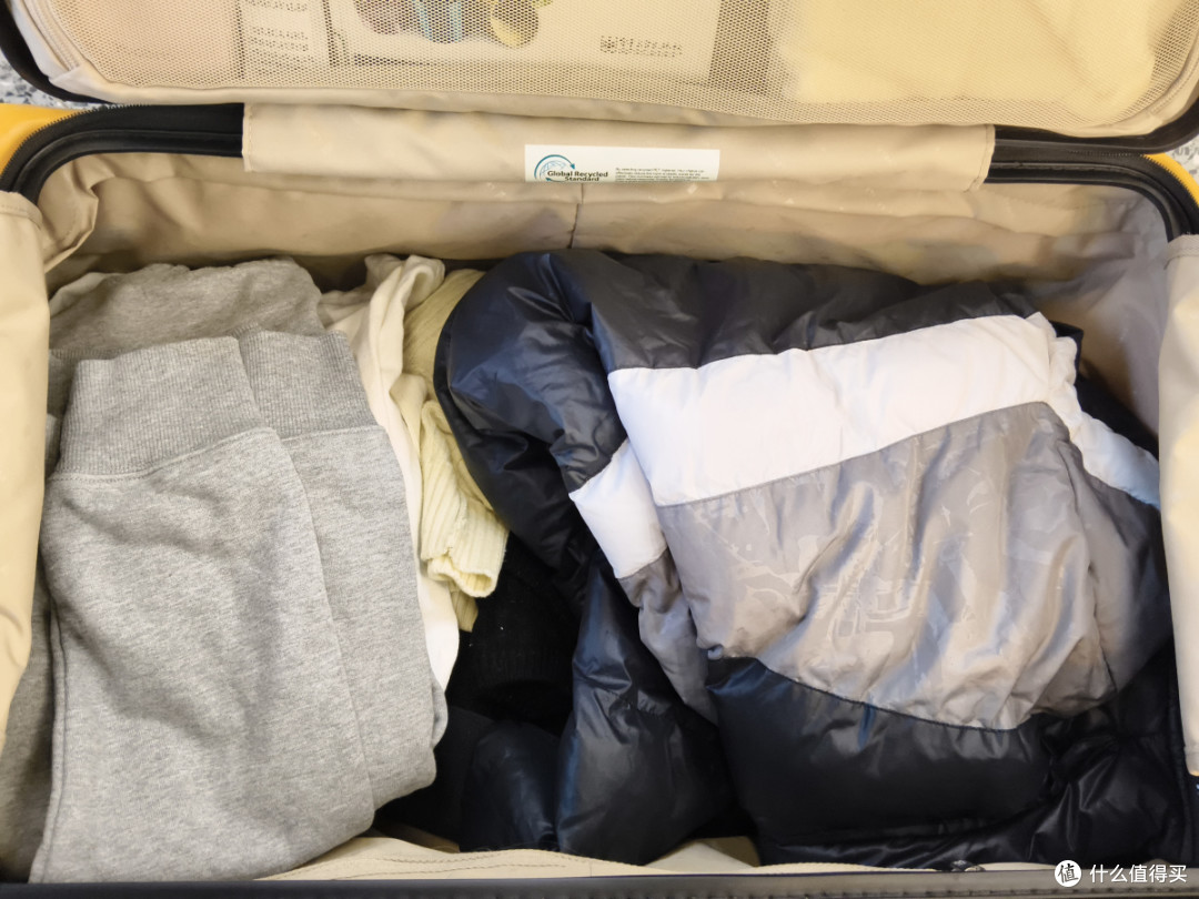 一家三口轻便出行，有品有面超能装：地平线8号探索家行李箱