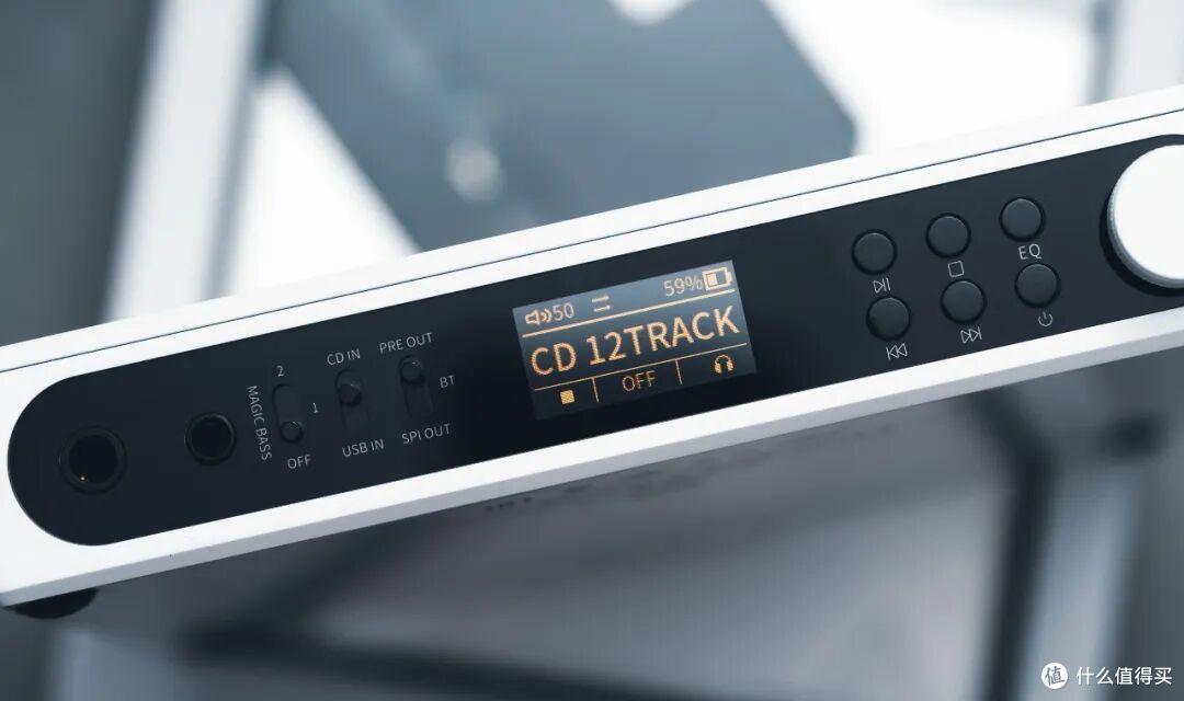 「BASS+2 “嘿喂狗!”」广义好听的便携 CD 机 | FIIO DM15 R2R