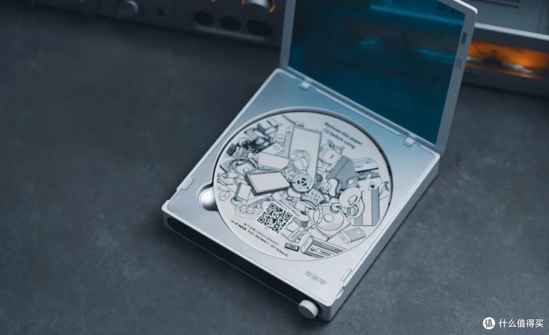 「BASS+2 “嘿喂狗!”」广义好听的便携 CD 机 | FIIO DM15 R2R