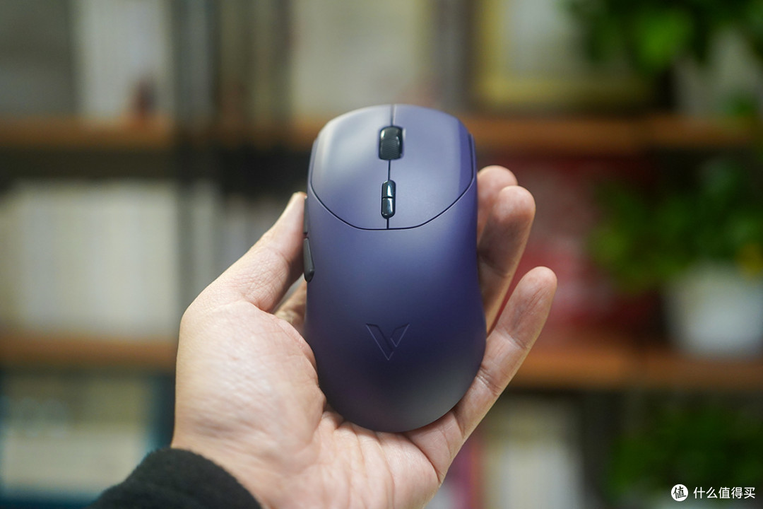 外设旗舰双子星:雷柏V700DIY-98长续航版&VT9最强续航套装测评