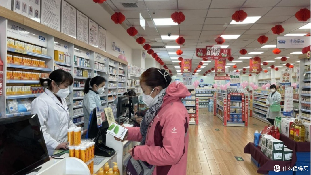 药店迎倒闭潮?70万门店陷盈利困境,超半数在赔钱,老板:扛不住