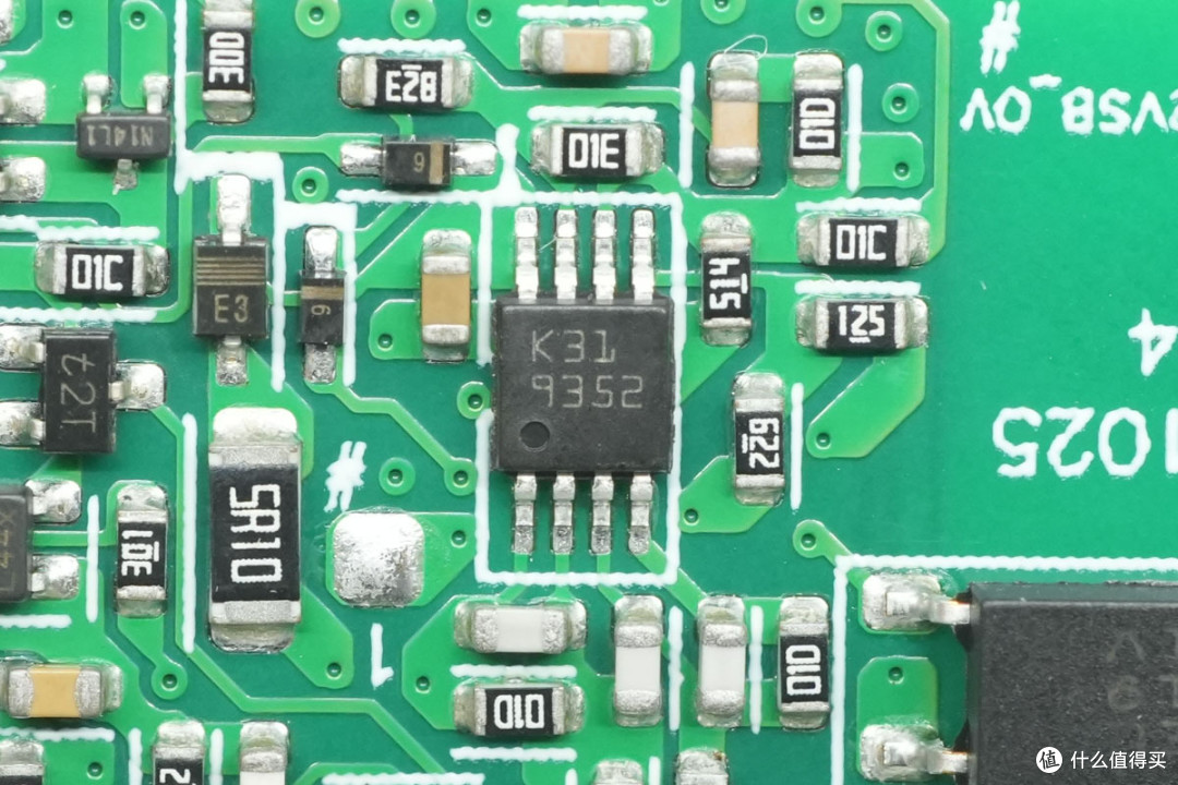 全桥LLC架构+钛金能效!奥海3200W服务器电源拆解
