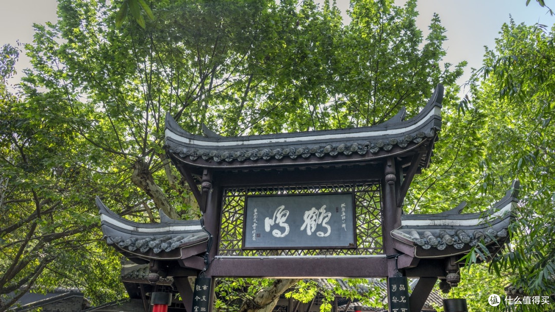 山河作伴,年味随行:旅游过年的温暖感悟