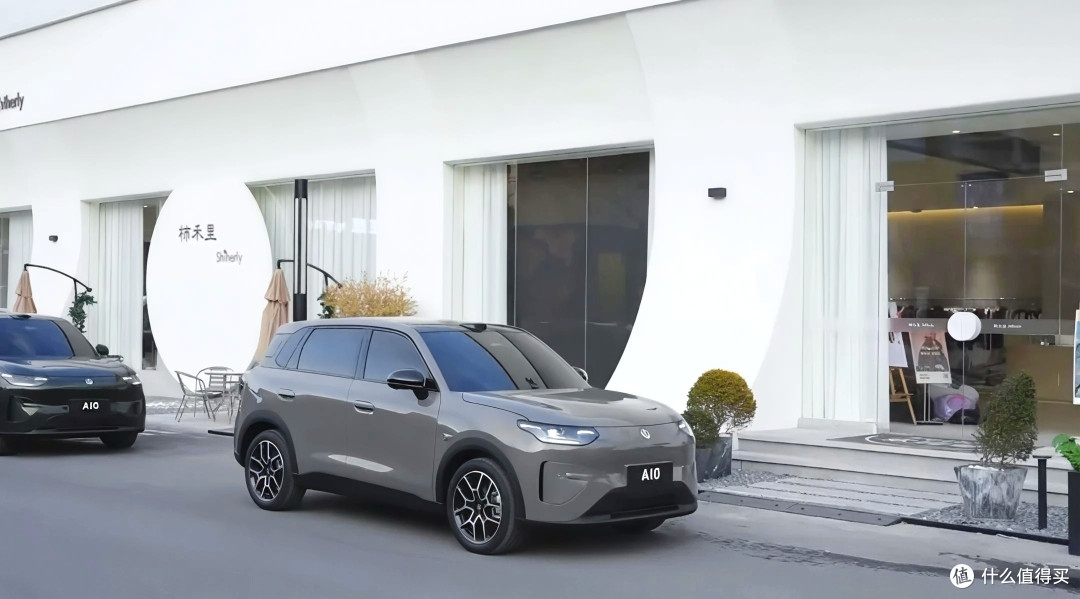 零跑A10，10万级智能SUV！激光雷达+8295芯片+500km续航，新卷王