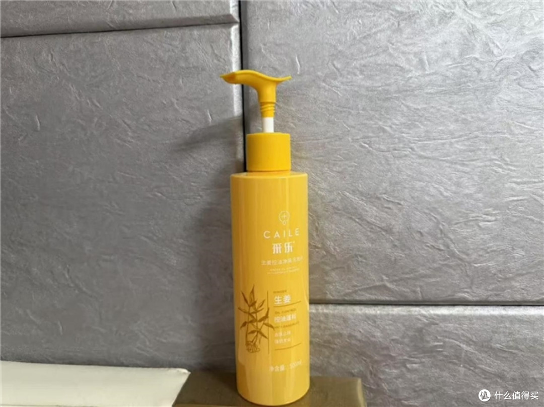 专业美发沙龙推荐!2026口碑最好的十款去屑止痒洗发水,用户好评!