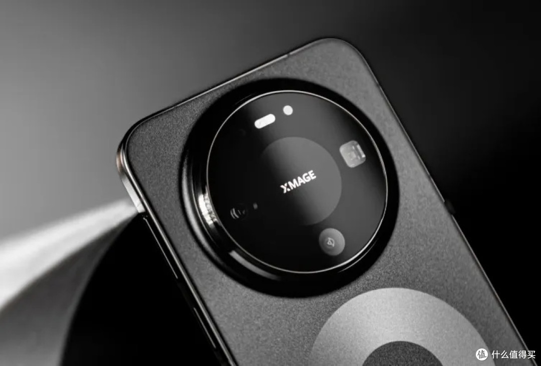 华为Mate80突然变香了,16GB+512GB+鸿蒙OS,全系版本变相降价