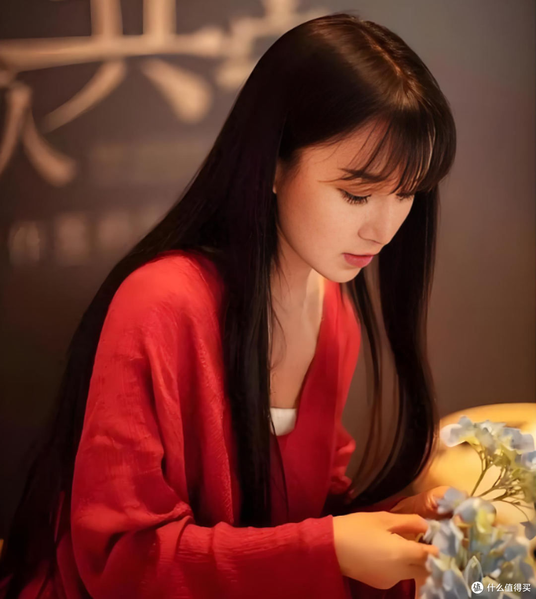 李子柒登人民日报发文,拍视频到赋能乡村,这才是真·文化顶流!