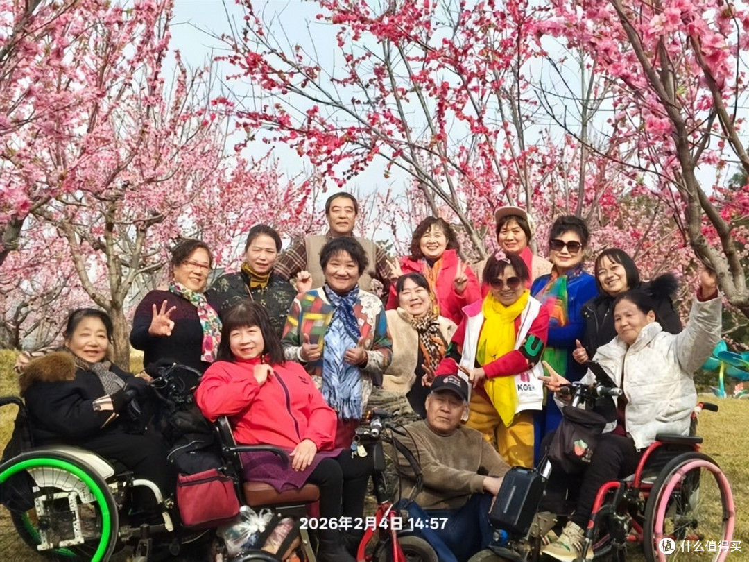 西安:立春寻春芙蓉园 盏灯映春话安康