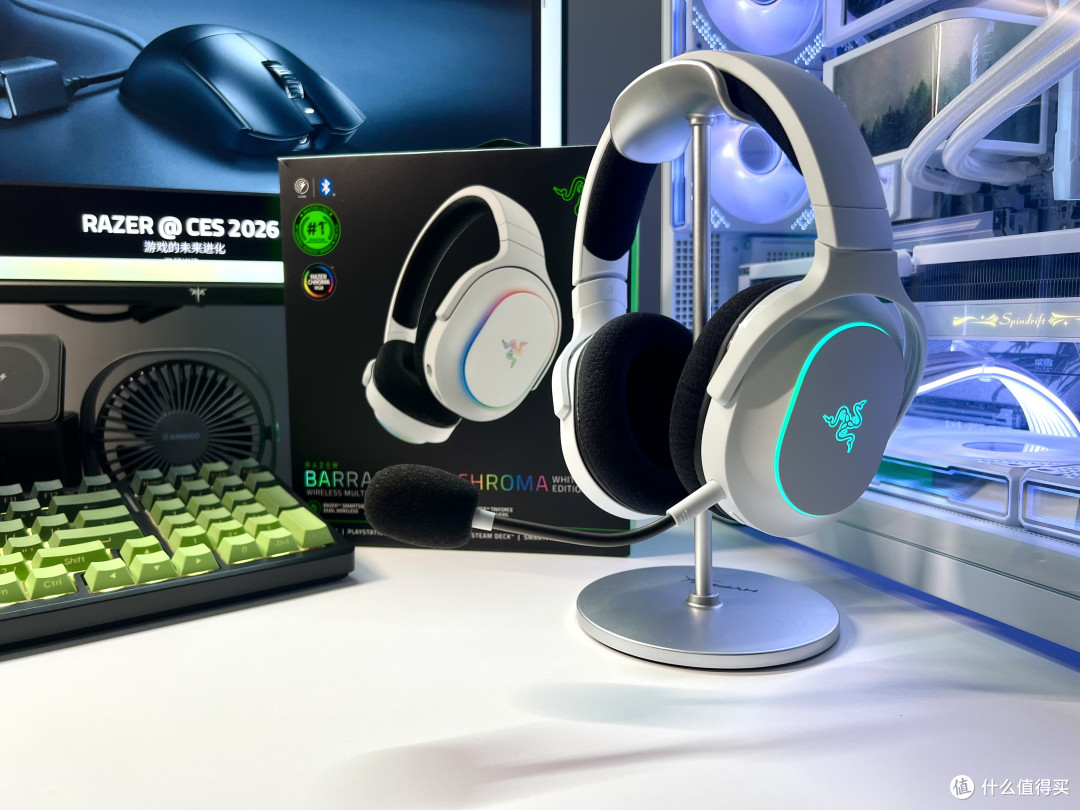 雷蛇梭鱼X幻彩：RGB＋长续航填补梭鱼系列最后一块空白