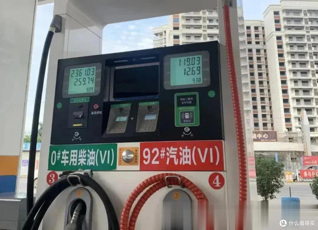 到底是不是白扔钱！推荐92油的车加95，动力更强还省油？