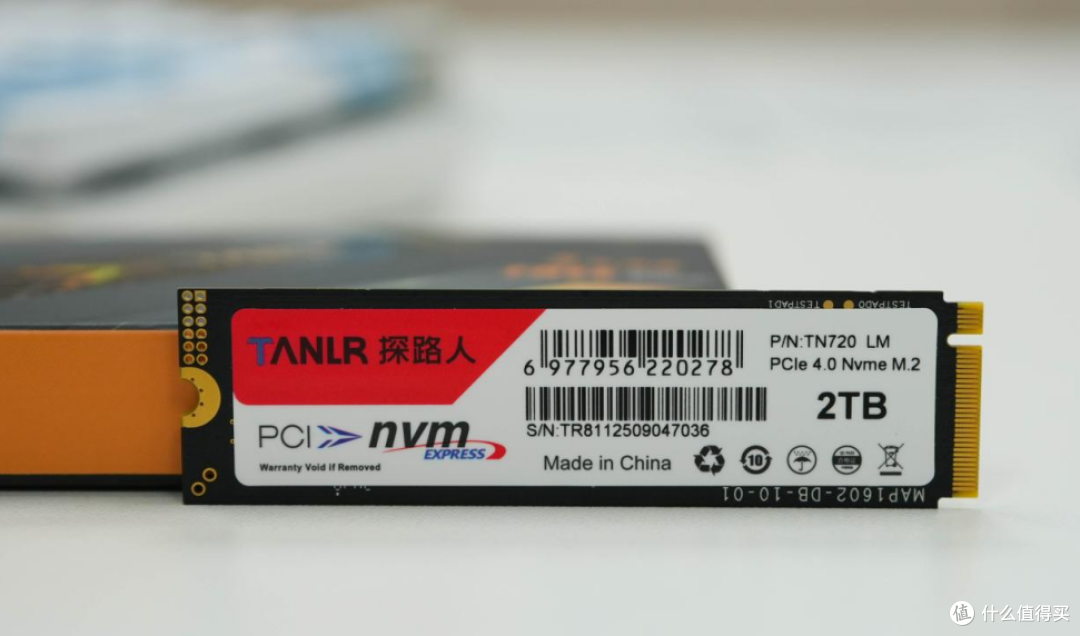 原厂颗粒 + 五年质保 探路人 TN720 固态硬盘品质实测