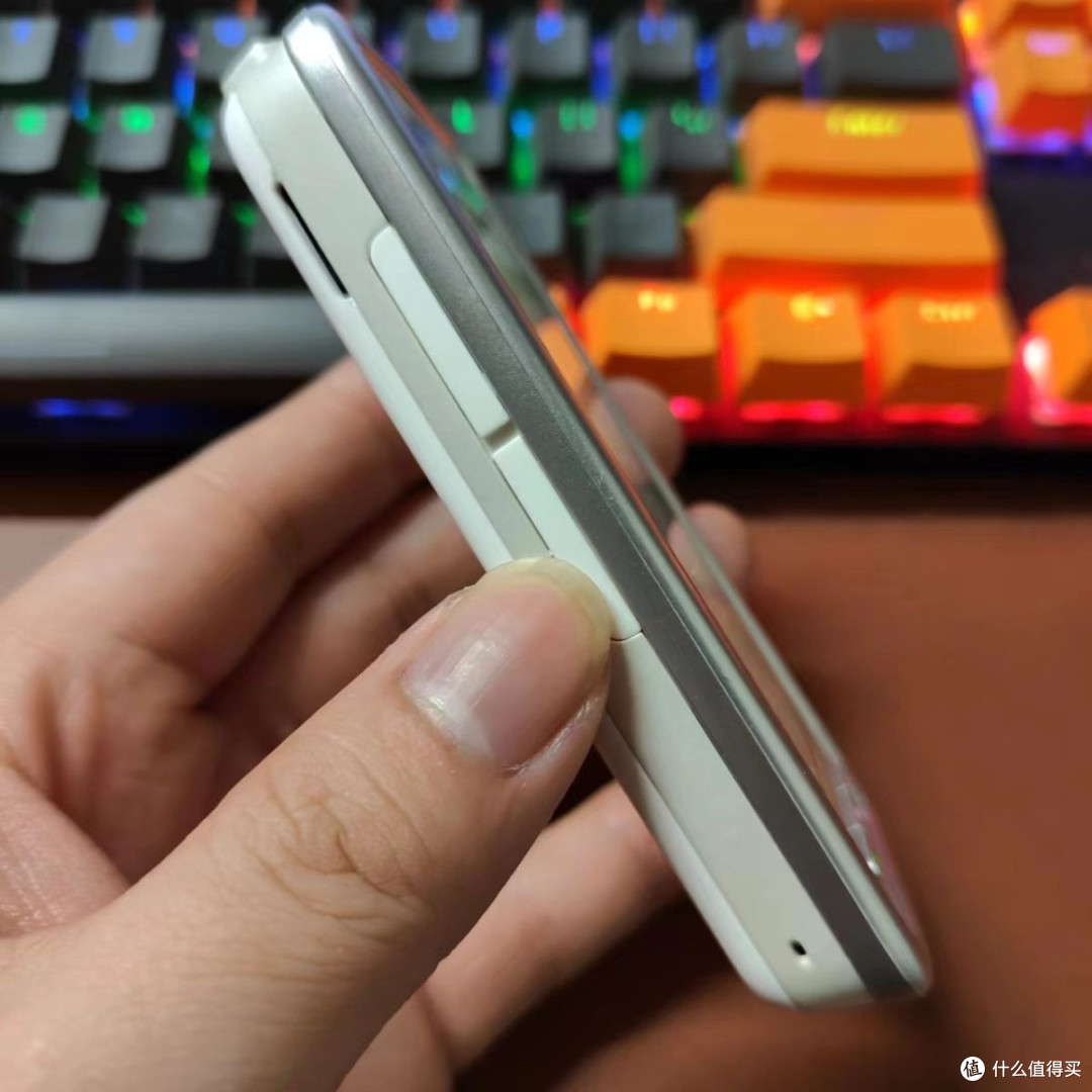 我的老物件：诺基亚5230，藏着青春的按键温度