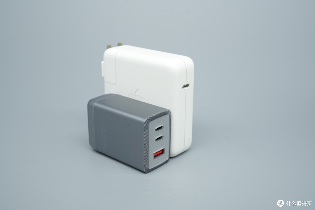 支持45W+45W组合输出,睿元100W氮化镓充电器拆解