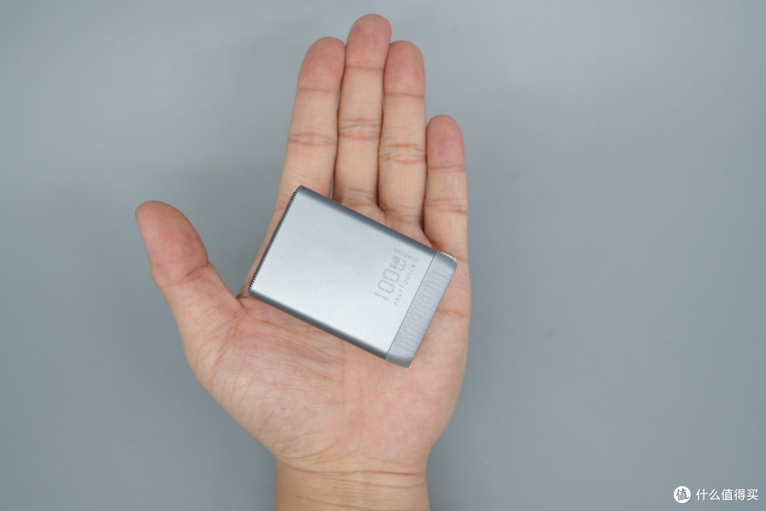 支持45W+45W组合输出,睿元100W氮化镓充电器拆解