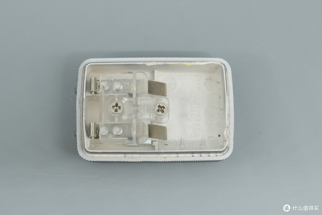 支持45W+45W组合输出,睿元100W氮化镓充电器拆解