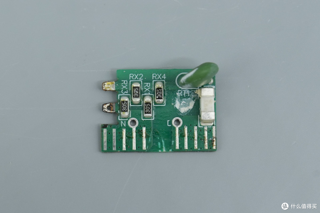 支持45W+45W组合输出,睿元100W氮化镓充电器拆解