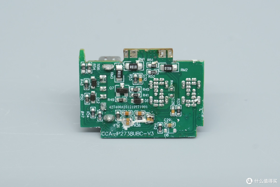支持45W+45W组合输出,睿元100W氮化镓充电器拆解
