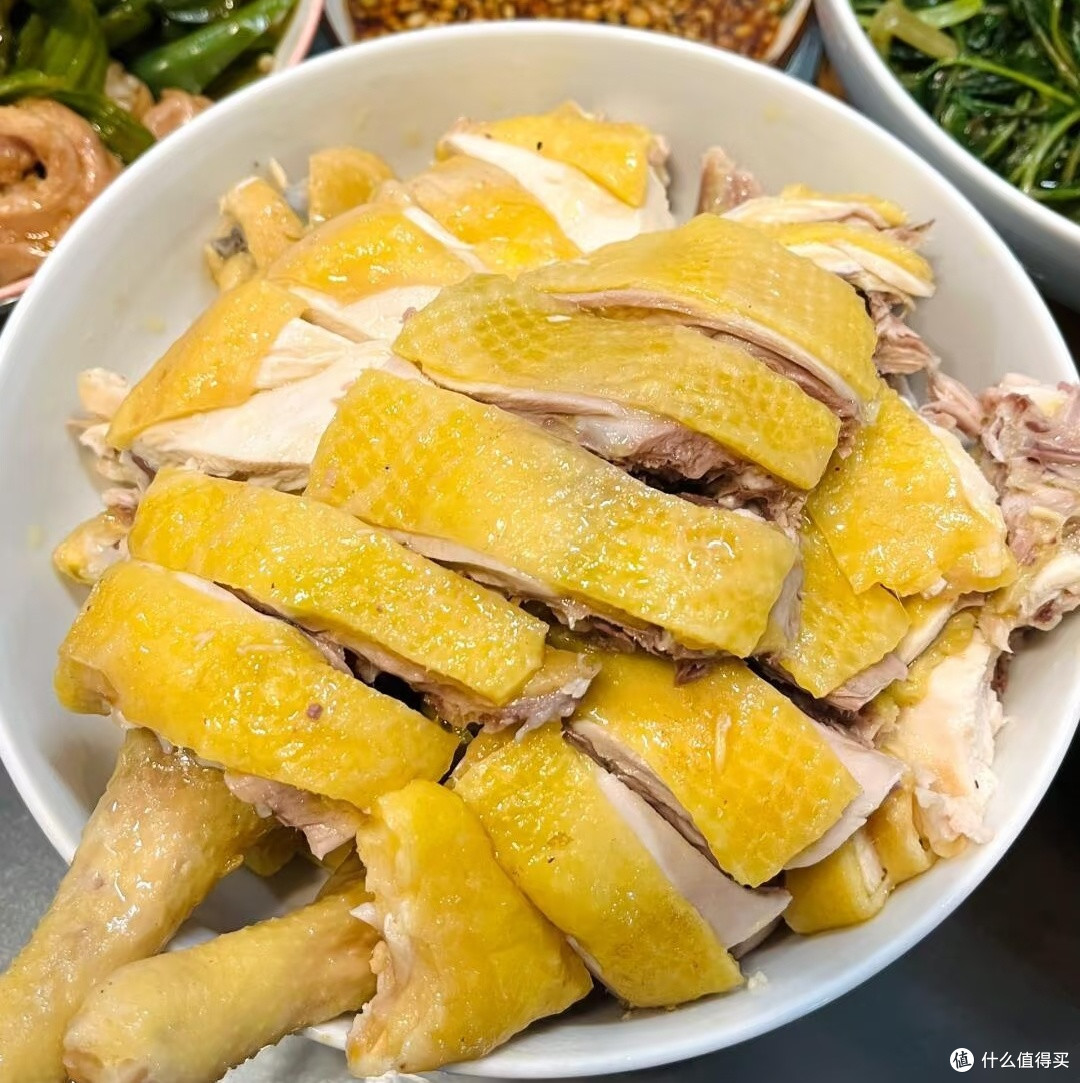 春节100种可能:天天吃白切鸡的年味哲学
