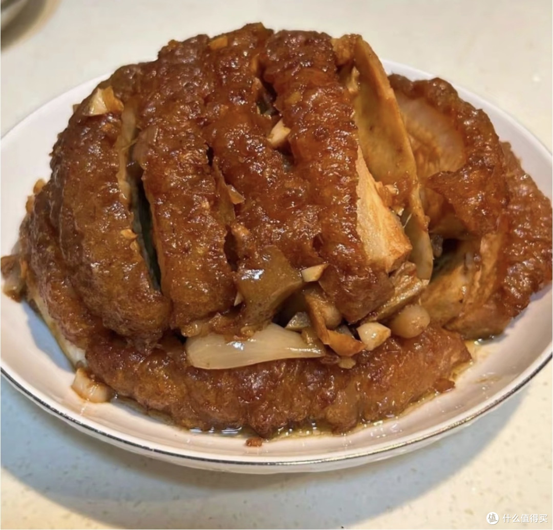 春节的100种可能,芋头扣肉是刻在味蕾的团圆密码