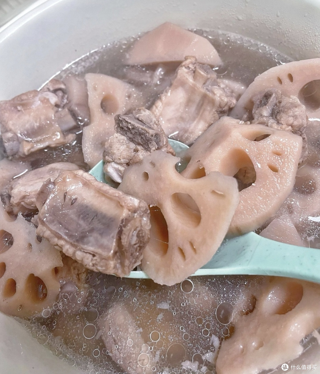 春节的100种可能,都浸着排骨莲藕汤的暖